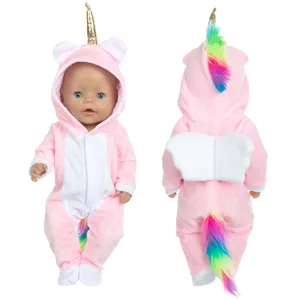 Süßer rosa Einhorn Puppen Jumpsuit mit goldenem Horn, buntem Plüsch für Puppen.