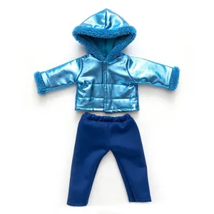 18 Zoll Puppen Winteroutfit Set, glänzende blaue Kapuzenjacke und passende Hosen für Puppen.