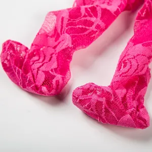 Rosa spitze strumpfhose detailansicht für 18 zoll puppenkleidung zubehör verkleiden.