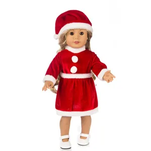Detailansicht des 45cm Puppen Weihnachtskleid Outfits, Plüsch roter Hut und weiße Schuhe.