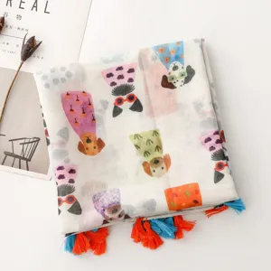 Écharpe imprimée chien mignon avec motif chiot dessin animé coloré et franges pompons.