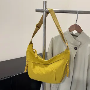 Moda Borsa Dumpling in Nylon Donna Grande Capacità Borsa a Tracolla Minimalista Con Tracolla Regolabile per Scuola