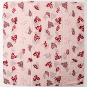 Fulares de seda rosa con estampado de corazones leopardo cebra, chal ligero de proteccion solar.