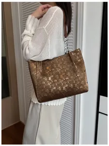 Bronze sequin tote bag detail showing large capacity, chic design and comfortable shoulder strap.