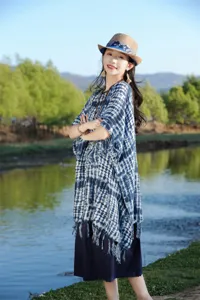Εθνοτικού στιλ μπλε tie-dye τυπωμένο κάπα σάλι προστασίας από τον ήλιο για γυναίκες καλοκαίρι