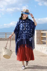 Εθνοτικό πόντσο κάπα με τύπωμα tie-dye για γυναίκες, vintage μπλε-λευκό σάλι.
