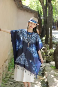 Εθνοτικό μπλε tie-dye print πόντσο σάλι για γυναίκες ρετρό αντηλιακή κάπα μόδας