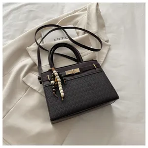 Vrouwen bruine geweven schoudertas retro handtas casual forens kleine vierkante tas