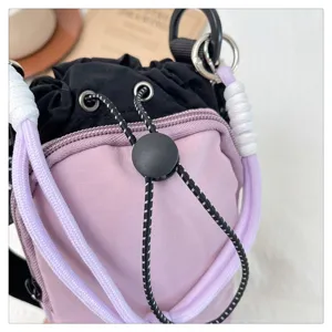 Outdoor Umhaengetasche Handytasche, trendiges Streetwear Kontrastdesign, tragbare kleine Tasche.