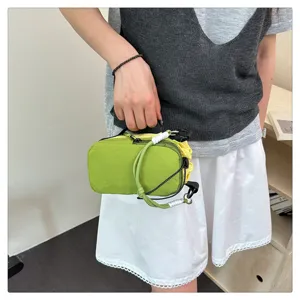 Outdoor Street-Trend kleine Umhängetasche für Handy mit modischem Kontrastdesign.