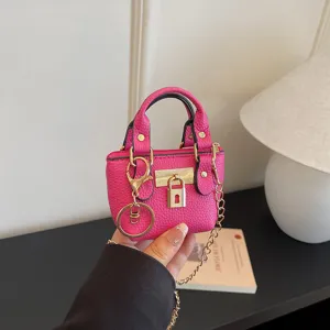 Bolso Bandolera Mini de Moda para Mujer de Cuir PU Bolso Cuadrado Pequeño con Correa de Cadena Cerradura de Metal Bolso Casual