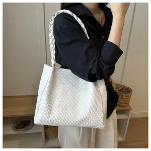 Large capacity woven shoulder bag for women, stylish casual daily commuting tote handbag.