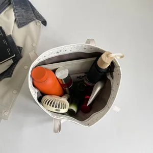Große Sternen-Leinentragetasche für Damen, schlichte lässige Pendler-Schultertasche.