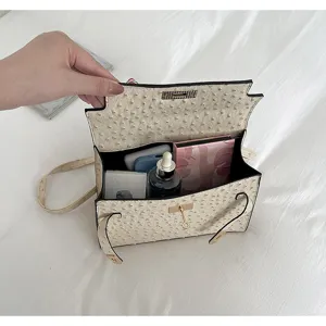 Classic retro ostrich pattern women handbag large capacity crossbody shoulder bag detail