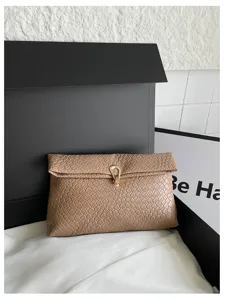 Geweven textuur envelop clutch tas voor dames minimalistische gesp handtas stijlvol