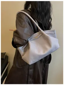 Detail view of the elegant women hobo shoulder bag featuring soft textured leather and chic design.