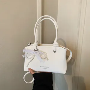Damen Mode Minimalistisch PU Leder Schulter Umhängetasche Einfarbig Casual Tote Handtasche Mit Oder Ohne Anhänger