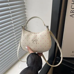 Bolso de hombro de luna de topos dulces con lazo bonito, elegante bolso de mujer para uso diario.