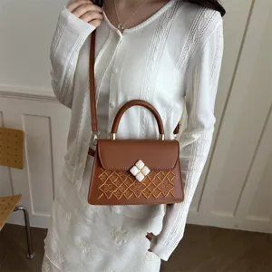 Elegante Damen kleine Umhängetasche mit Stickerei, Top-Griff und verstellbarem Riemen.