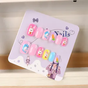Uñas postizas de niños 12pcs lindo dibujos animados conejito delfín gel uñas detalles