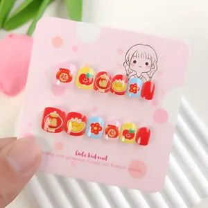 Kinder künstliche Nägel süßer chinesischer Neujahrsstil 12 Stück selbstklebende Nagelkunst Set