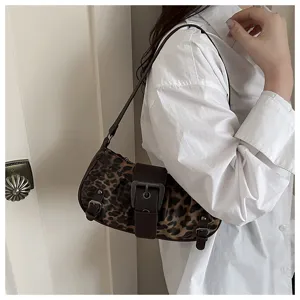 Bolso de hombro elegante con estampado de leopardo para mujer, bolso retro con hebillas.