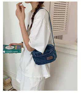 Vintage πλυμένο τζιν τσάντα ώμου για γυναίκες, casual χιαστί τσάντα με καφέ δερμάτινη ετικέτα.