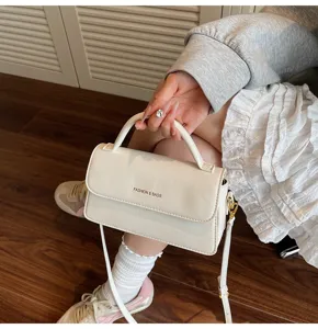 White leather women handbag stylish top handle shoulder crossbody bag daily fashion wear