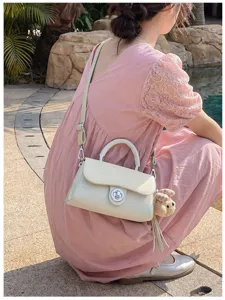 2026 Nuovo Borsa Quadrata Primavera Commuter Chiusura Girevole Borsa Tracolla Donna Elegante