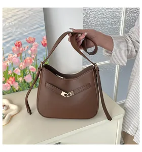 Korean style vintage brown leather shoulder bag, casual commuting crossbody bag for women.