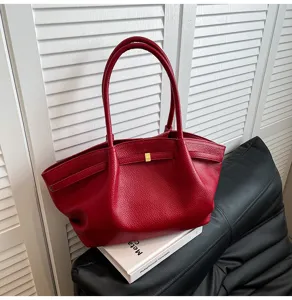 Borsa tote rossa in pelle da donna, grande borsa a tracolla per il lavoro quotidiano.