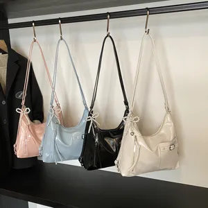 Women patent leather shoulder bag large capacity casual tote bag with pearl bow pendant