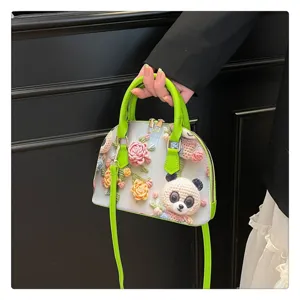 Joli sac bandoulière brodé de dessins animés, sac coquillage contraste vert fluo.