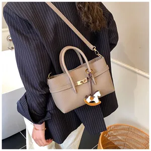 Stylish women's shoulder bag with top handle and casual tote design for daily commute.