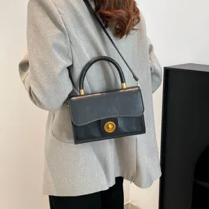 Damen PU Leder Handtasche Retro Kleine Quadratische Tasche Casual Umhängetasche Top Griff Tasche