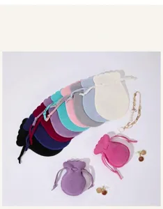 Pochettes à bijoux en velours coloré avec cordon, idéales pour bagues et boucles d'oreilles