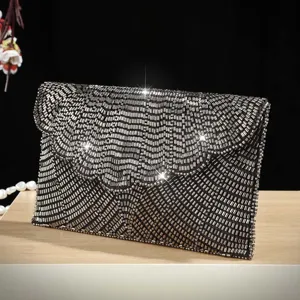 Borsa da sera scintillante con perline pochette busta elegante per festa matrimonio.