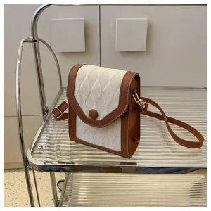 Chic sac bandouliere bicolore pour femmes, elegant petit sac telephone avec motif losanges.
