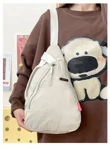 Bolso bandolera de pecho de nailon minimalista casual para hombres y mujeres deportes al aire libre