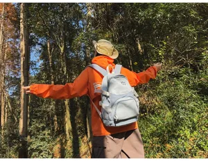 Zaino casual da esterno per donna, zaino da viaggio di grande capacità, borsa da trekking.