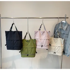 Zaino convertibile in nylon multifunzionale e borsa capiente per viaggi e uso quotidiano.