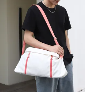 Outdoor travel sports fitness duffel bag large capacity single shoulder messenger bag detail view.
