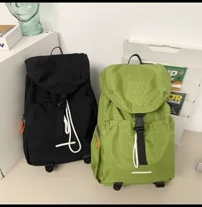 Casual waterproof backpack for travel, large capacity outdoor daypack for men and women.