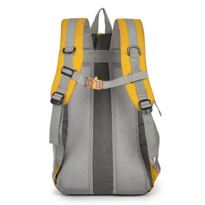 Zaino da Alpinismo per Sport all'Aperto Grande Capacità Borsa da Viaggio Leggera Impermeabile Traspirante per Uomo Donna