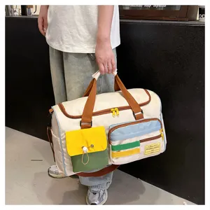 Grande borsa da viaggio colorblock con grande capacita e borsa a tracolla alla moda