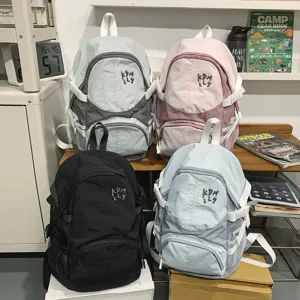 Zaino da viaggio casual in nylon di grande capacità per studenti e vita quotidiana