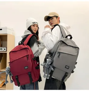 Lässiger, großer Schulrucksack für Schüler, stilvoller minimalistischer Reise-Rucksack.