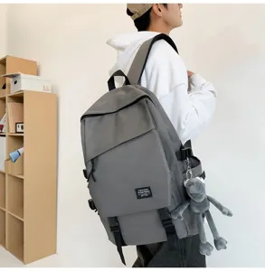 Lässiger, großer Studentenrucksack, japanischer Stil, minimalistische Reisetasche grau.