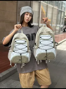 Nuovo zaino casual con coulisse alla moda per donne sport all'aperto e uso quotidiano.