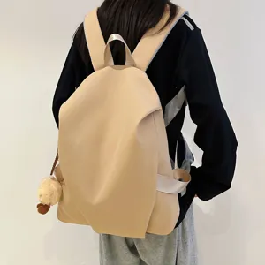 Zaino minimalista e alla moda idrorepellente, ideale per viaggi e uso quotidiano unisex.